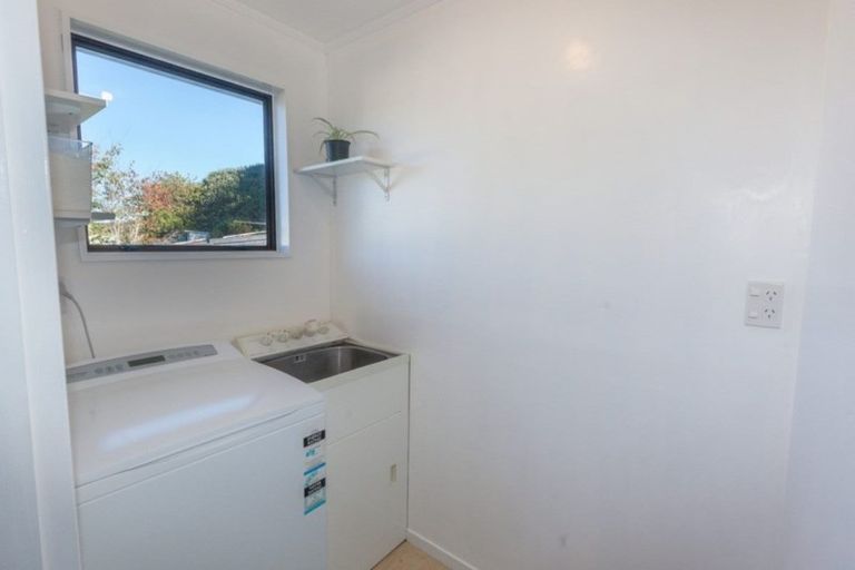 Photo of property in 11 Forglen Place, Tawa, Wellington, 5028