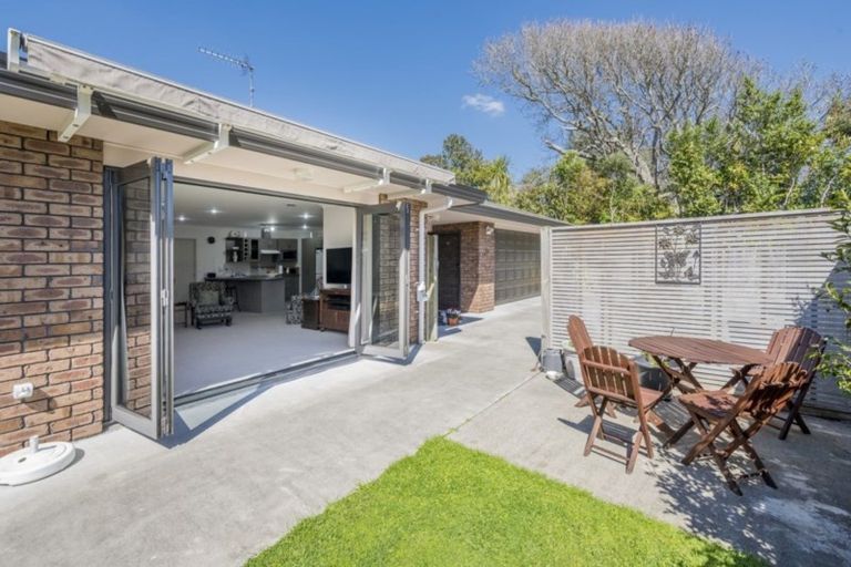 Photo of property in 112a Weraroa Road, Levin, 5510