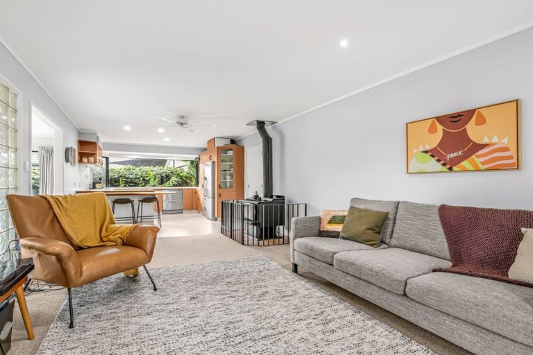 Photo of property in 46 Carter Drive, Pomare, Rotorua, 3015