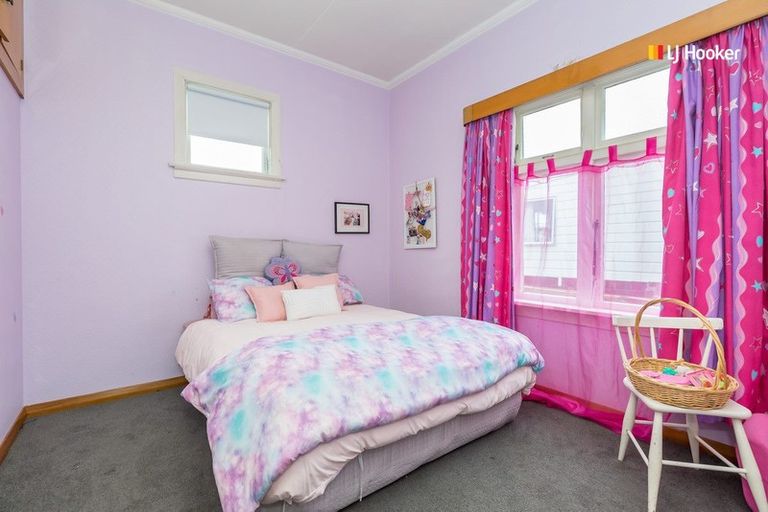 Photo of property in 12 Kirkcaldy Street, South Dunedin, Dunedin, 9012