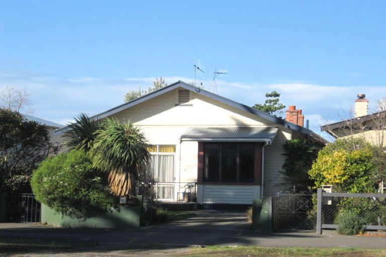 Photo of property in 90 Kennedy Road, Napier South, Napier, 4110