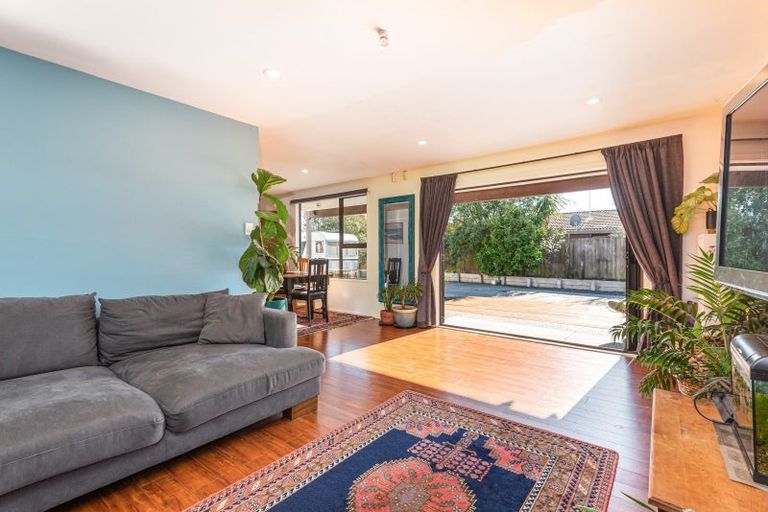 Photo of property in 20 Sabys Road, Halswell, Christchurch, 8025