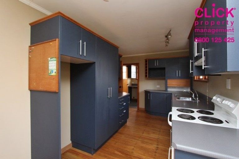 Photo of property in 77 Mooltan Street, Halfway Bush, Dunedin, 9010