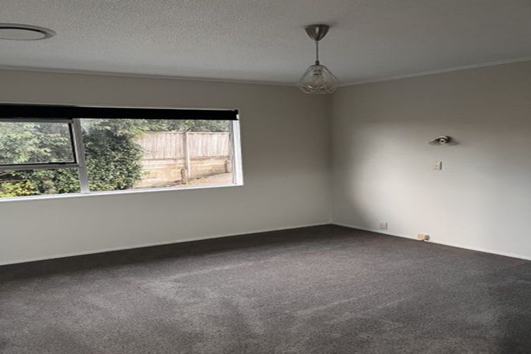 Photo of property in 1/77 Manuka Road, Bayview, Auckland, 0629