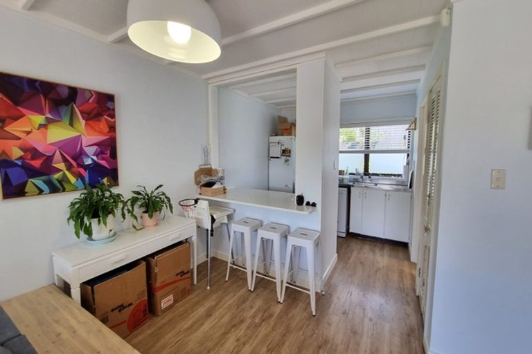 Photo of property in 3/7 Koromiko Street, New Lynn, Auckland, 0600