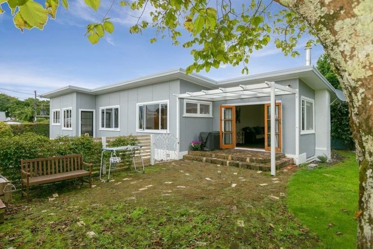 Photo of property in 4 Old South Road, Okato, 4335