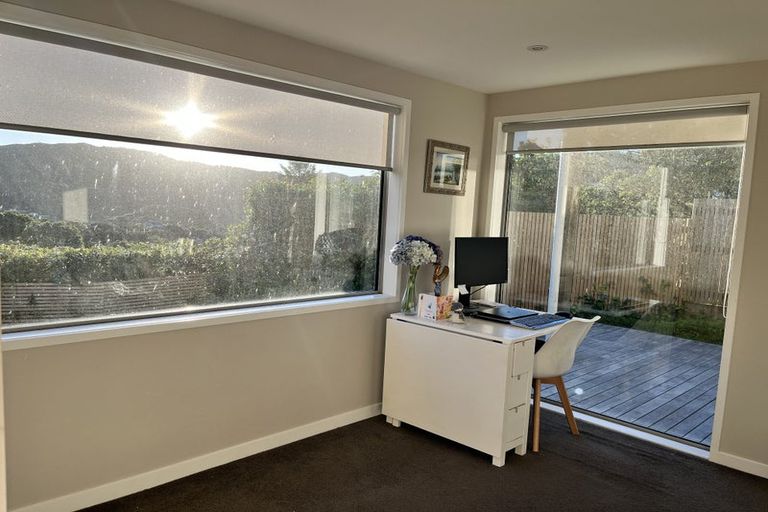 Photo of property in 77 Orangi Kaupapa Road, Northland, Wellington, 6012