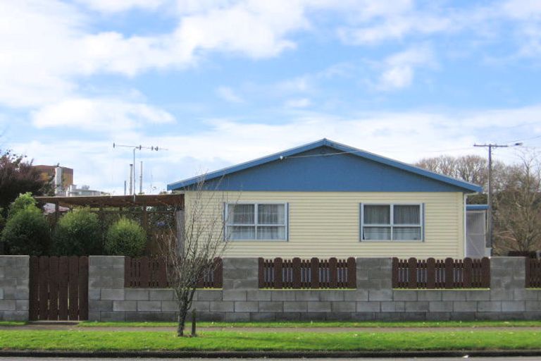 Photo of property in 22 Studholme Street, Morrinsville, 3300