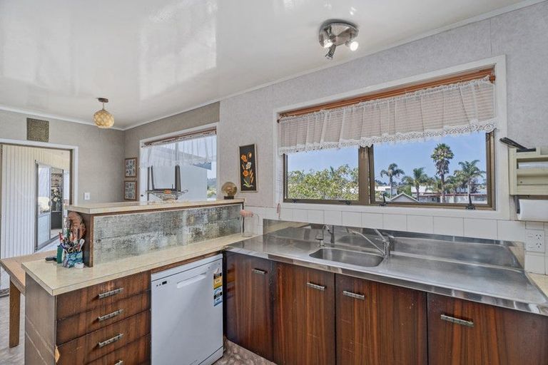 Photo of property in 2 Wharf Road, Tairua, 3508