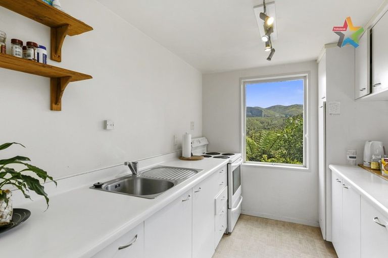 Photo of property in 97b Major Drive, Kelson, Lower Hutt, 5010