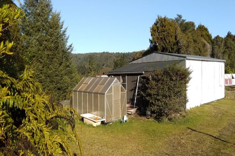 Photo of property in 44 Maori Creek Road, Marsden, Greymouth, 7872