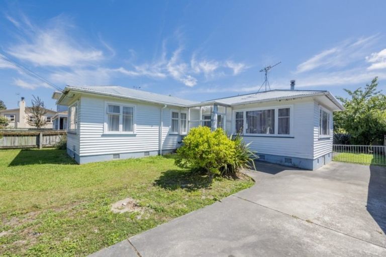 Photo of property in 9 Gardener Street, Levin, 5510