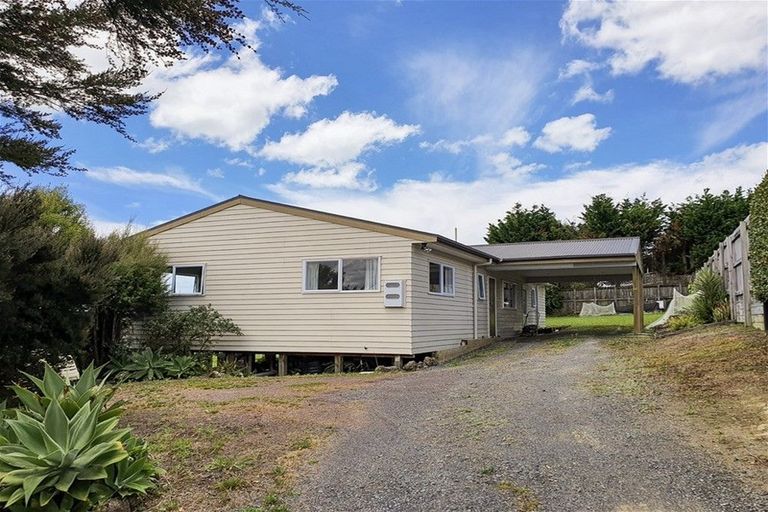 Photo of property in 10 Waterview Place, Haruru, 0204