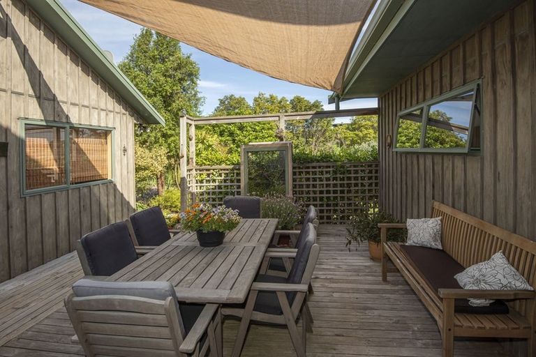 Photo of property in 15 Turiapua Lane, Parua Bay, Whangarei, 0174