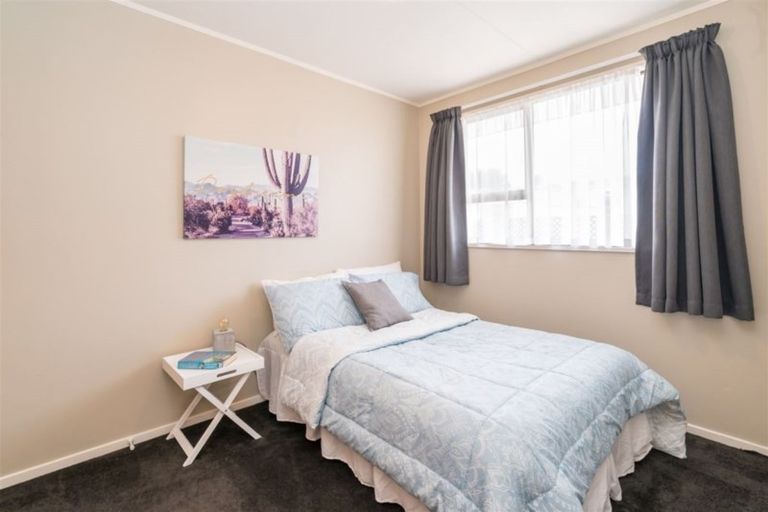 Photo of property in 60b Cutten Street, South Dunedin, Dunedin, 9012