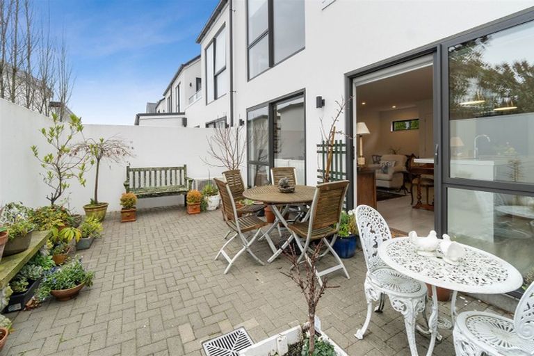 Photo of property in 20b Hewitts Road, Merivale, Christchurch, 8014