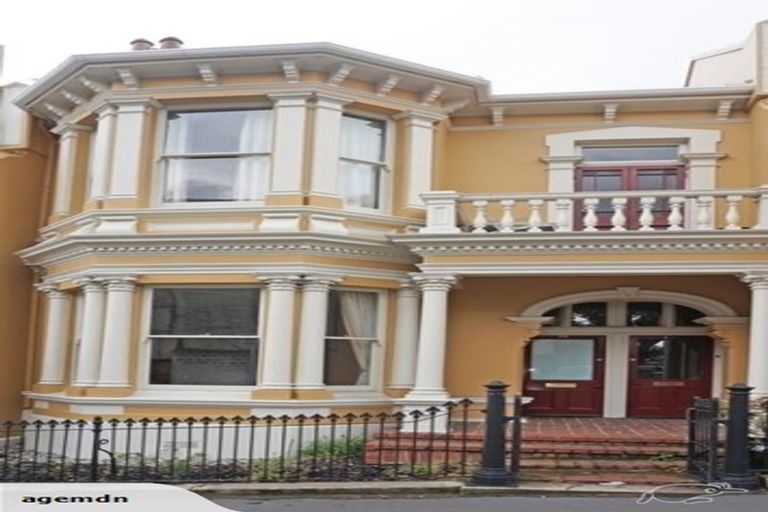 Photo of property in 215 Stuart Street, Dunedin Central, Dunedin, 9016