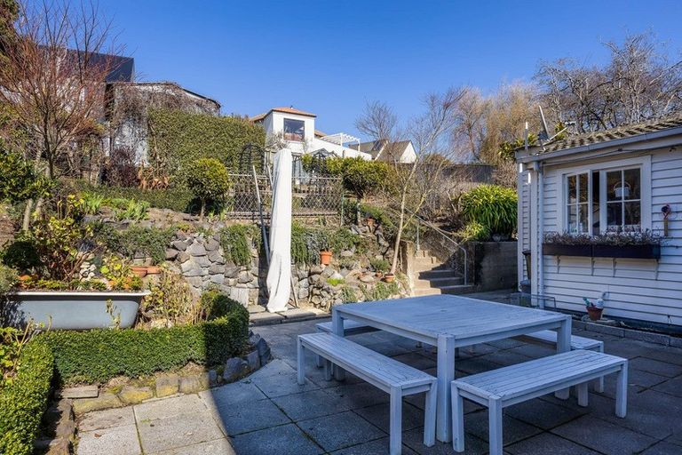 Photo of property in 49 Cashmere Road, Cashmere, Christchurch, 8022