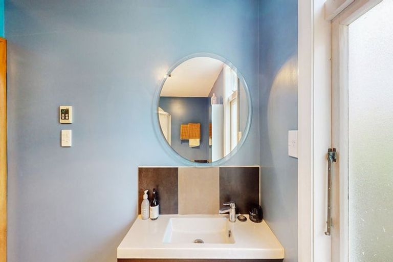 Photo of property in 9 Khandallah Road, Ngaio, Wellington, 6035