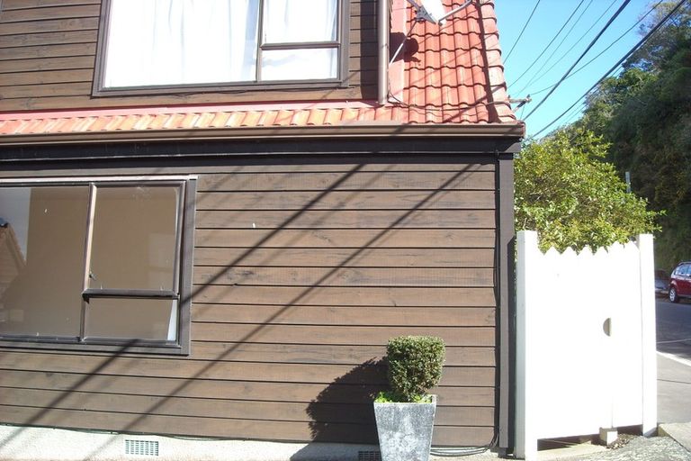 Photo of property in 1/199 Grant Road, Thorndon, Wellington, 6011