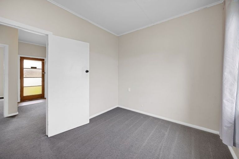 Photo of property in 20 Riemenschneider Street, Manaia, 4612