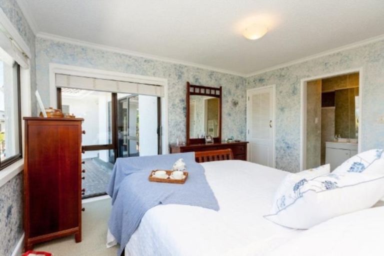 Photo of property in 7 Telford Terrace, Oakura, 4314