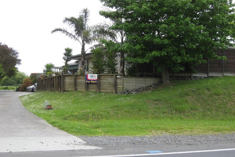 Photo of property in 595 Great South Road, Rosehill, Papakura, 2113