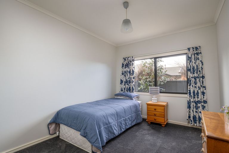 Photo of property in 6 Spruce Close, Alexandra, 9320