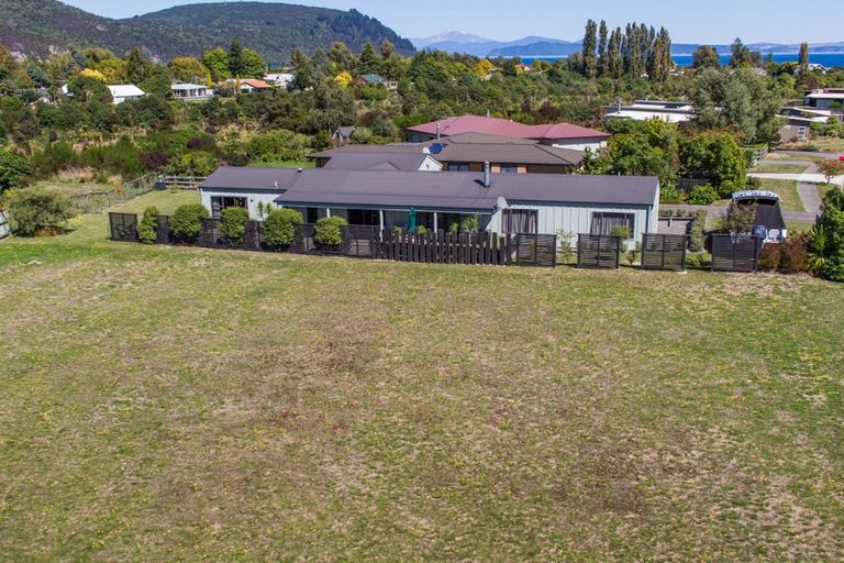 Photo of property in 113 Lisland Drive, Kinloch, Taupo, 3377