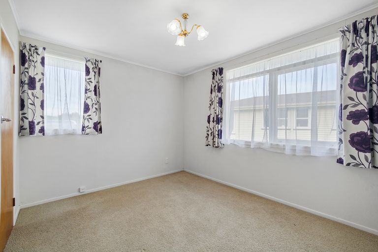 Photo of property in 16 Myrtle Grove, Putaruru, 3411