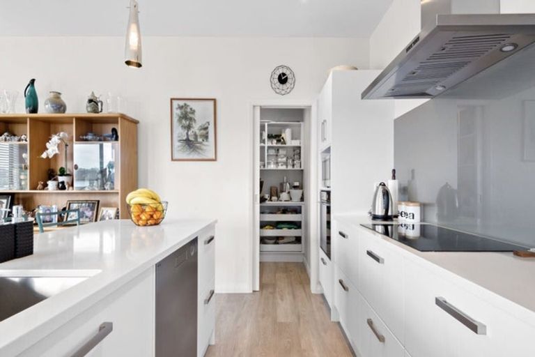 Photo of property in 93 Pinecrest Drive, Gulf Harbour, Whangaparaoa, 0930