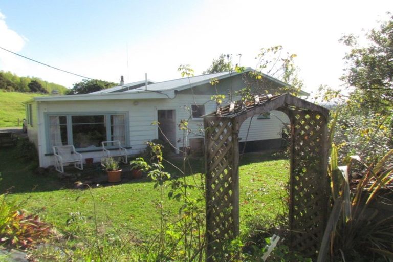 Photo of property in 644 Tangihua Road, Maungakaramea, Whangarei, 0178