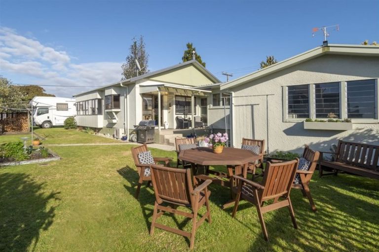 Photo of property in 385 Otumoetai Road, Otumoetai, Tauranga, 3110