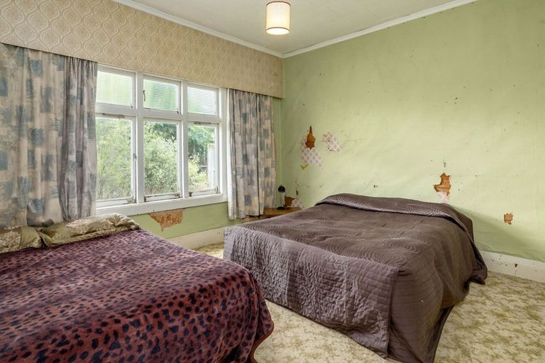 Photo of property in 13 Daniel Street, Martinborough, 5711