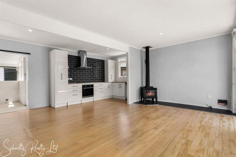 Photo of property in 43 Gorge Road, Maungaturoto, 0520