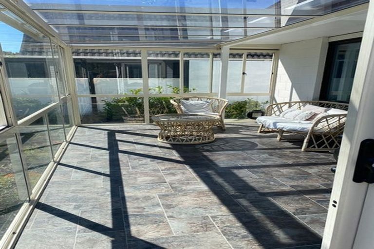 Photo of property in 1/25 Kingham Place, Avonhead, Christchurch, 8042