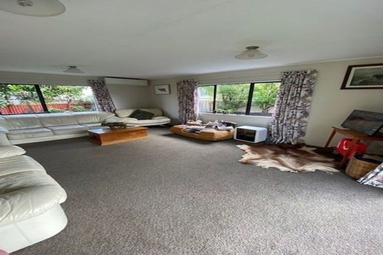 Photo of property in 15a Waterhouse Street, Taradale, Napier, 4112