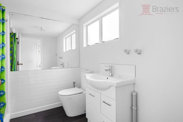 Photo of property in 2/26 Walton Street, Sydenham, Christchurch, 8023