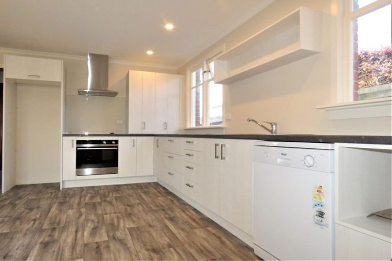 Photo of property in 50 Tyne Street, South Hill, Oamaru, 9400