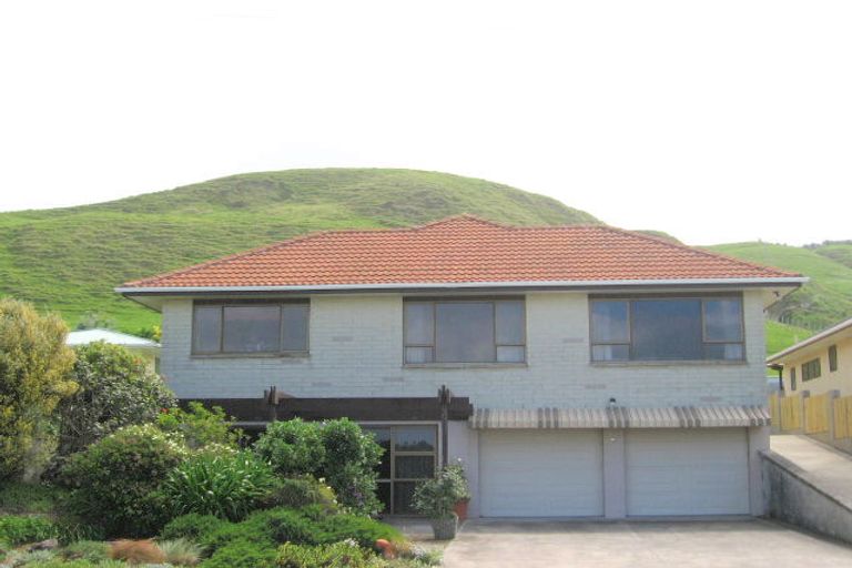Photo of property in 90 Moana Road, Okitu, Gisborne, 4010