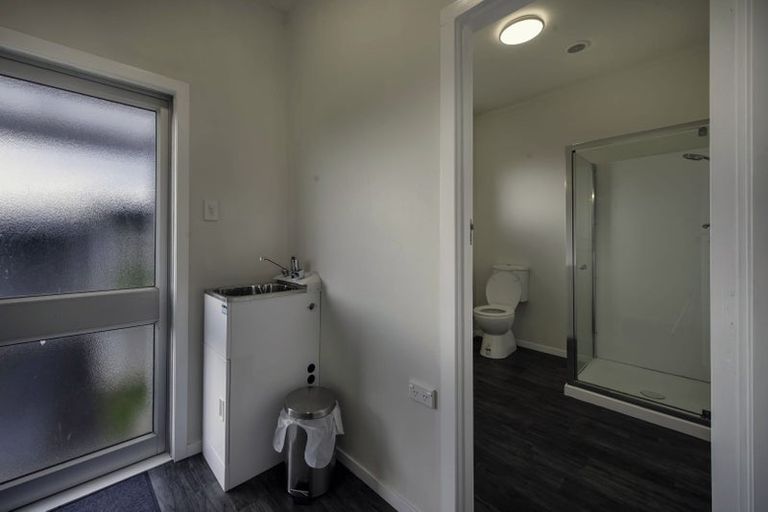 Photo of property in 2/1006 Copeland Road, Akina, Hastings, 4122