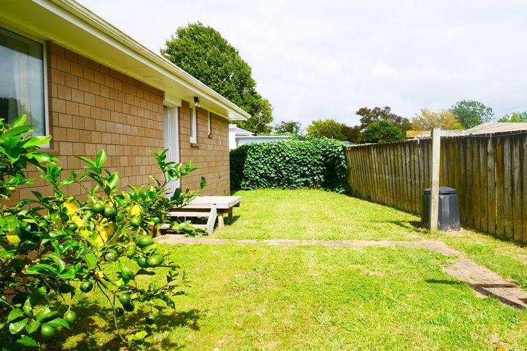 Photo of property in 6a Hume Place, Fairfield, Hamilton, 3214