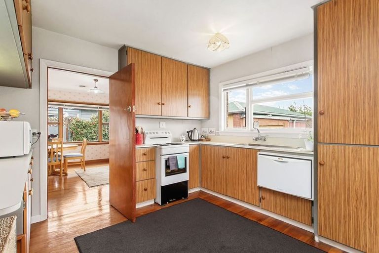 Photo of property in 13 Shearer Avenue, Papanui, Christchurch, 8052