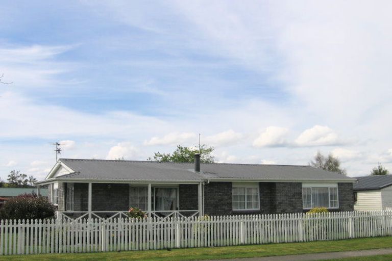 Photo of property in 3a Kingdom Drive, Fairy Springs, Rotorua, 3015