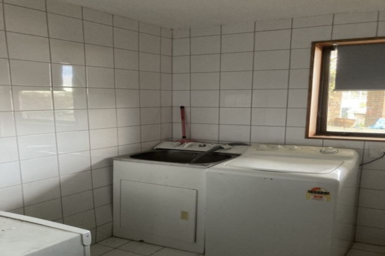 Photo of property in 91 Nevay Road, Miramar, Wellington, 6022