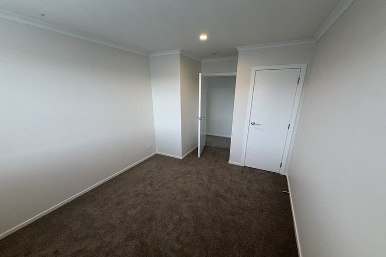 Photo of property in 37 Muhunoa Road West, Ohau, 5570