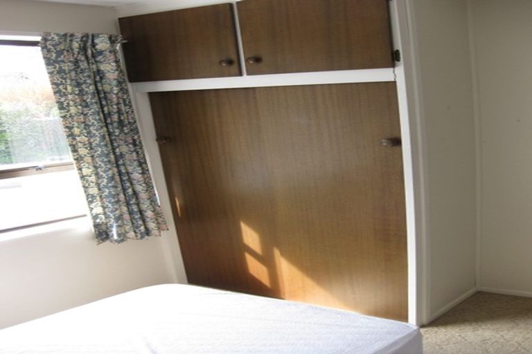 Photo of property in 1/16b Montclare Avenue, Ilam, Christchurch, 8041