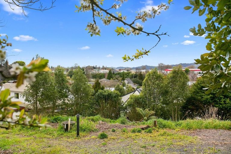 Photo of property in 8 Drayton Place, Leamington, Cambridge, 3432