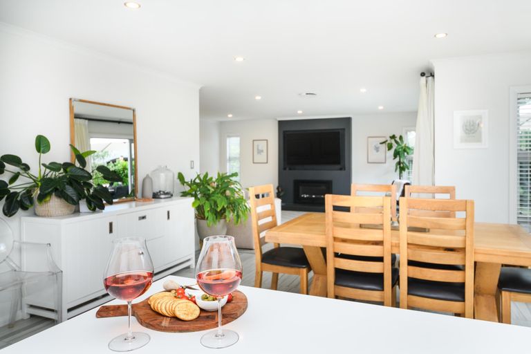 Photo of property in 111 James Line, Kelvin Grove, Palmerston North, 4414