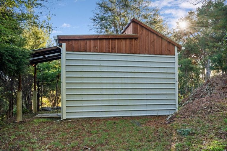 Photo of property in 165 Boons Valley Road, Waikawa, Picton, 7220